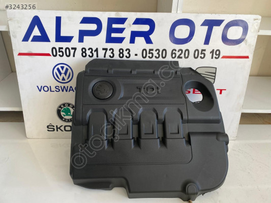 04L103925S SKODA MOTOR ÜST KAPAK