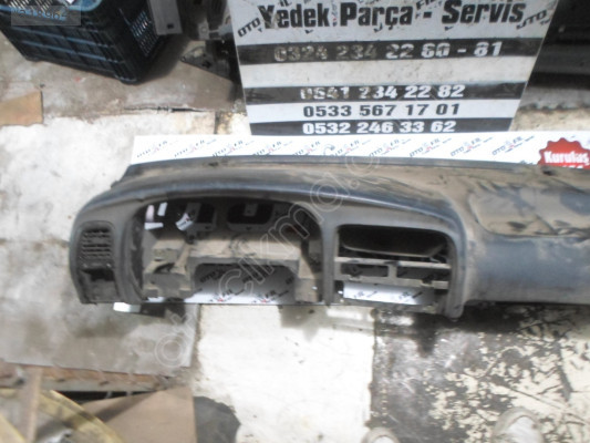 TOYOTA COROLLA VVTİ ÖN GÖĞÜS ÇIKMA ORJİNAL