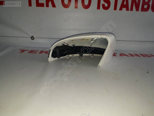 Mercedes C 205 AYNA KAPAĞI  SİNYAL SOL