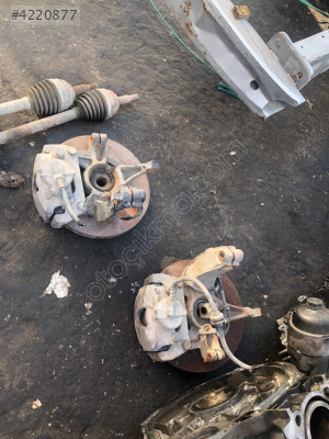 RENAULT MEGANE 2 ÖN TAŞIYICI