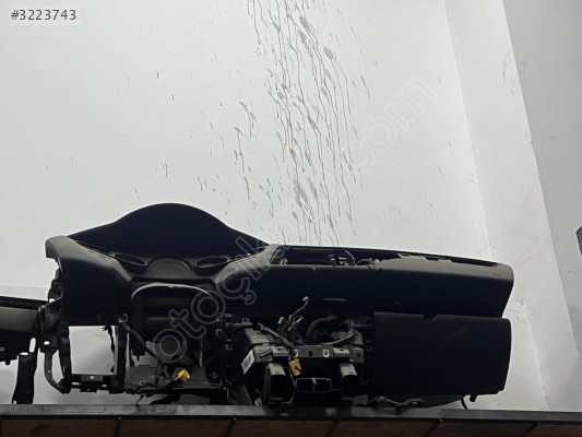 Citroen c5 çıkma Orjinal torpido,Citroen c5 göğüs
