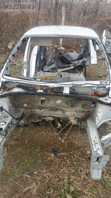 CLİO 3 TAVAN SAĞ ARKA ÇEYREK KAYHANLAR OTO ÇIKMA