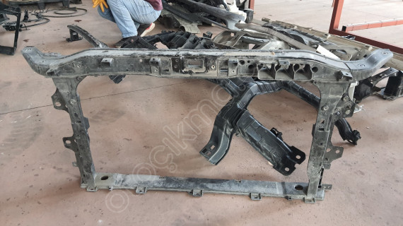 HYUNDAİ ELANTRA ÖN PANEL SEFALILAR OTO CİKMA
