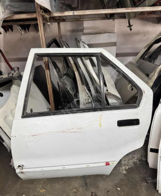 RENAULT 19 SOL ARKA KAPI DOLU EYUPCAN OTO'DA