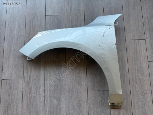 Çıkma Sol Ön Çamurluk FORD FOCUS 2018-2024