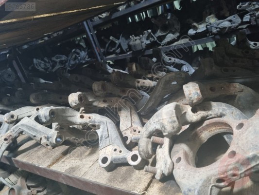TOYOTA AVENSİS ORJİNAL ÇIKMA TAŞIYICI ÇAVUŞOĞLU TOYOTA