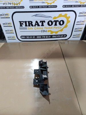 7700413676 CLİO 2 SOL FAR TAMPON BRAKETİ