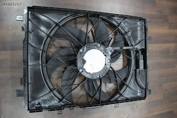 MERCEDES W204 - W212 - GLK X204 FAN MOTORU 2045000293
