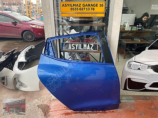 CLİO 4 SAĞ ARKA KAPI ORJİNAL