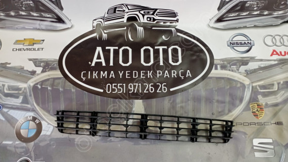 AUDİ A4 2000-2004 TAMPON ORTA IZGARASI  ORJİNAL ÇIKMA