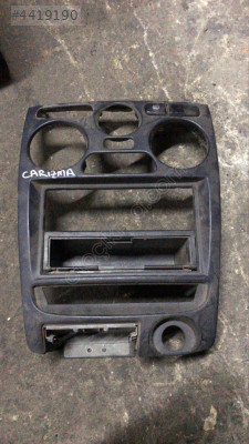 Mitsubishi carizma teyp çerçevesi