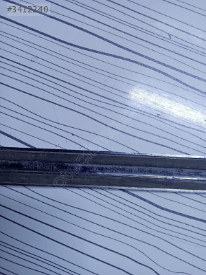 VOLKSWAGEN Passat 006 Ön Sağ Kapı Çitası 3C0853516A C