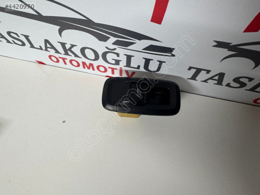 FORD FİESTA TEKLİ CAM DÜĞMESİ