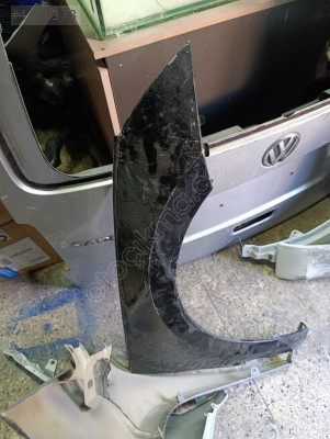 Skoda Octavia sağ ön çamurluk 2021-2025 orjinal çıkma parça