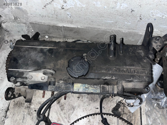 RENAULT R19 1.4 ENERGY MOTOR KÜLBÜTÖR KAPAĞI