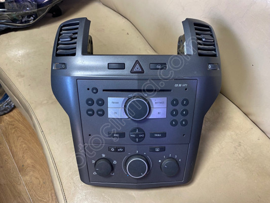 OPEL ZAFİRA B TEYP CD ÇALAR  KLİMA PANELİ  HAVALANDIRMA IZGARASI