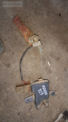 Mazda 929 bagaj kilidi