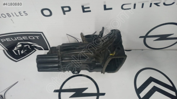 Opel Grandland X PEUGEOT 3008 hava filitresi KUTUSU 9814006180