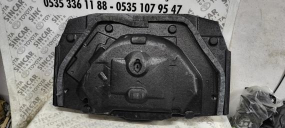 TOYOTA C-HR CHR 2016 2023 STEPNE KAPAĞI KÖPÜK ÇIKMA 64777-F4010