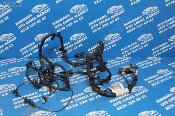 52160918-560 JEEP COMPASS 2 PARK SENSÖR TESİSATI