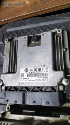 06j906026T Volkswagen Tiguan 2.0 motor beyni