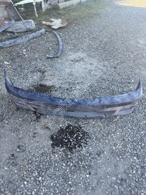 BMW E39 Ön Tampon