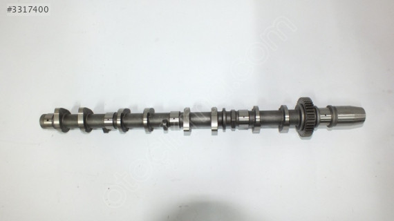13501-30040 HILUX WİGO 2.5 06-2KD EKSANTRİK MİLİ IN DİŞLİLİ