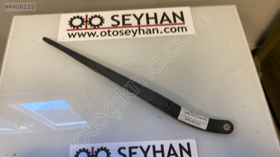 Hyundai Tucson 2022 arka cam silecek kolu