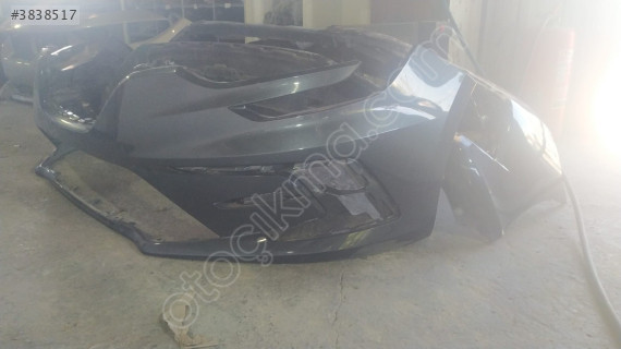 Renault megane 4 ön tampon