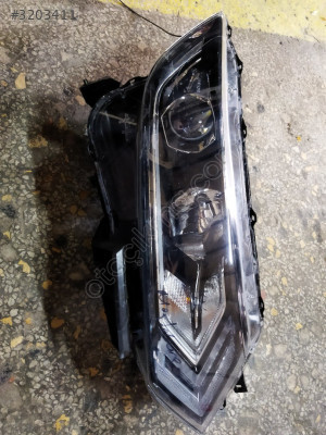 Nissan Qashqai sağ ön far
