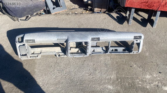 MİTSUBİSHİ CANTER FE 711 ÇIKMA KOMPLE GÖĞÜS TORPİDO