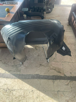 1K8805911A VW SCIROCCO SOL ÖN ÇAMURLUK DAVLUMBAZI