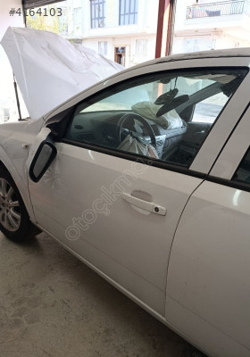 OPEL ASTRA H 2011-2012 ARAÇTAN SÖKME ÇIKMA SOL ÖN KAPI