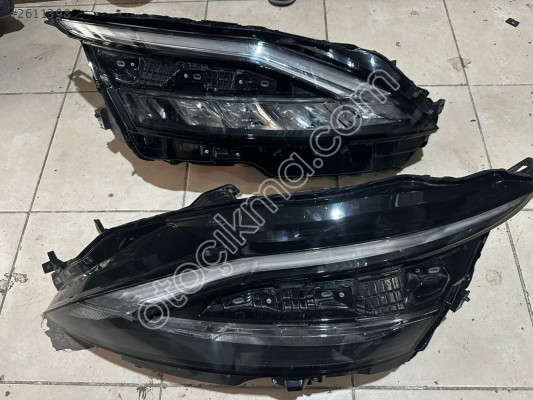 QASHQAİ J12 ZENONSUZ SAĞ SOL TAKIM FAR ORJİNAL ÇIKMA