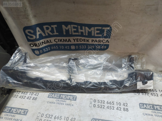 SIFIR YAN SANAYİ VW PASSAT B5.5 ÖN TAMPON ORTA BRAKETİ