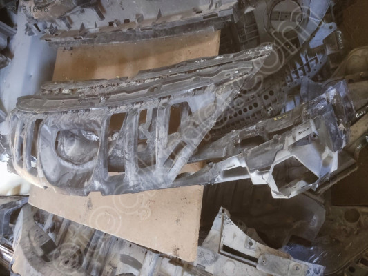 PEUGEOT 207 TAMPON OMURGASI ORJİNAL ÇIKMA