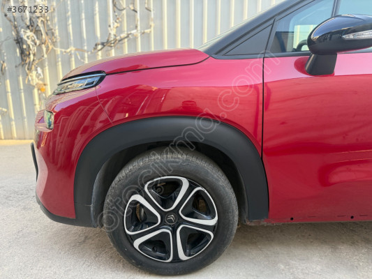 Citroen C3 Aircross Sol Ön Çamurluk ORJİNAL