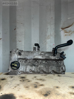 Hyundai İ20 Külbütör kapağı