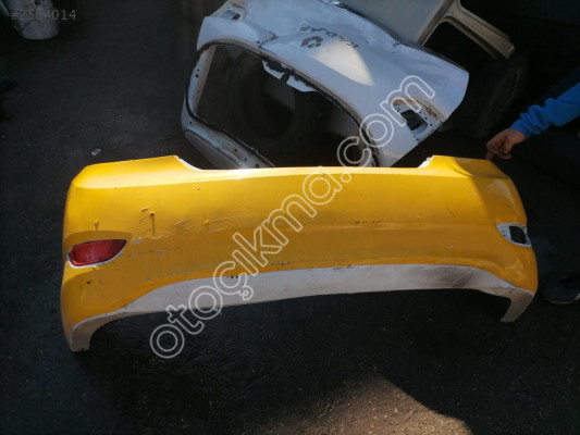 HYUNDAİ ACCENT  BLUE ARKA TAMPON ORJİNAL ÇELİKLER OTO ÇIKMA