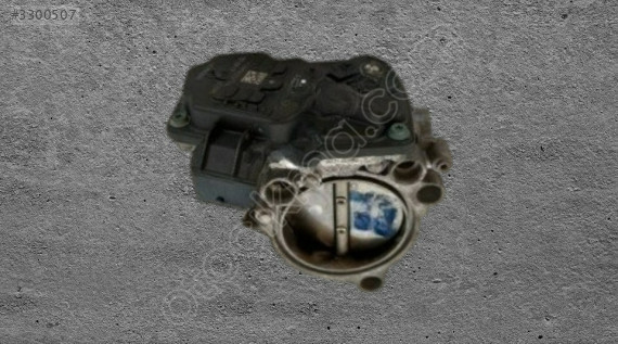BMW 5.20İ G30 GAZ KELEBEĞİ ÇIKMA ORJİNAL