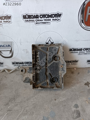 648601269 R Clio 4 akü alt kutusu