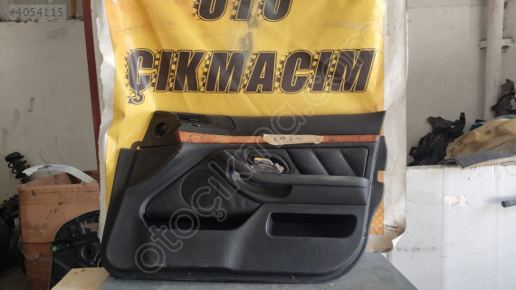 BMW E39 Sağ Ön Kapı Döşemesi