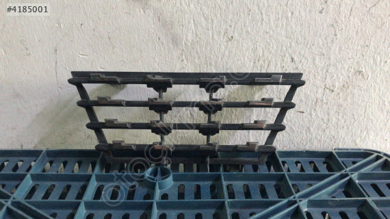 PEUGEOT 208 ÖN TAMPON RADAR KAPAĞI ÇIKMA ORJİNAL YEDEK PARÇA