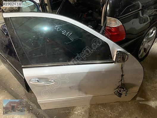 MERCEDES W211 E-SERİSİ ORJİNAL SAĞ ÖN KAPI