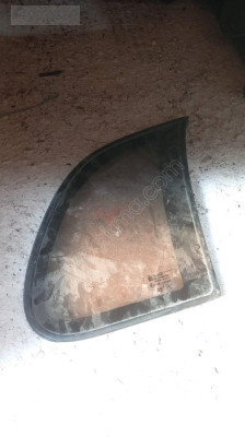 OPEL CORSA B SAĞ ARKA KELEBEK CAM.OTO ERKAN ÜNYE