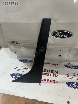 Connect kapı bakaliti sol ön