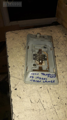 TATA TELCOLİNE 2007 1.9 DİZEL PİKAP TAVAN LAMBASI