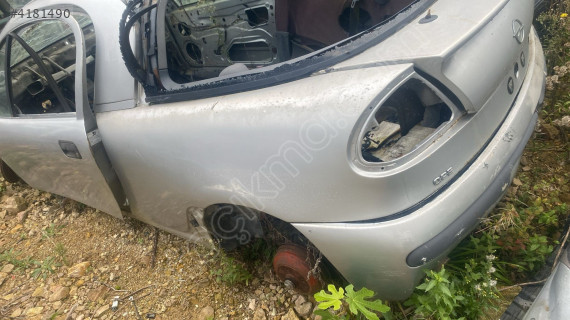 OPEL TİGRA SOL ARKA ÇAMURLUK KESİM.OTO ERKAN ÜNYE