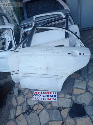 Kia Cerato sol arka kapı 2002 2010