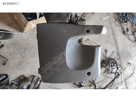 RENAULT MEGANE 1 TORPİDO DİREKSİYON ALT KAPAK 7700841038